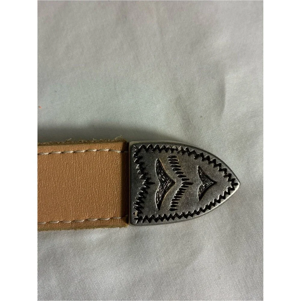 GAP Womens belt Sz M genuine leather nude color embossed buckle stitching